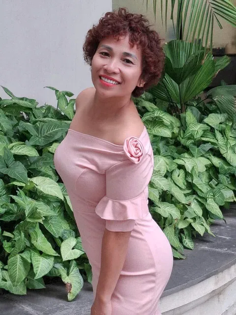 Hoàng Thu Hiền