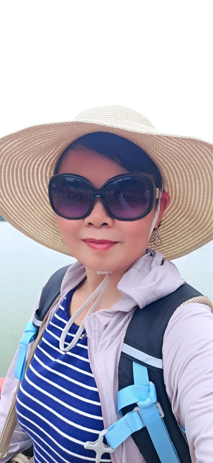 Thu Hà