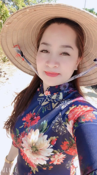 Huyền