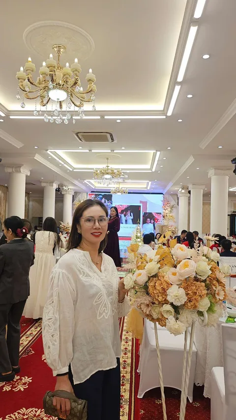 Hoàng Thi Mai 