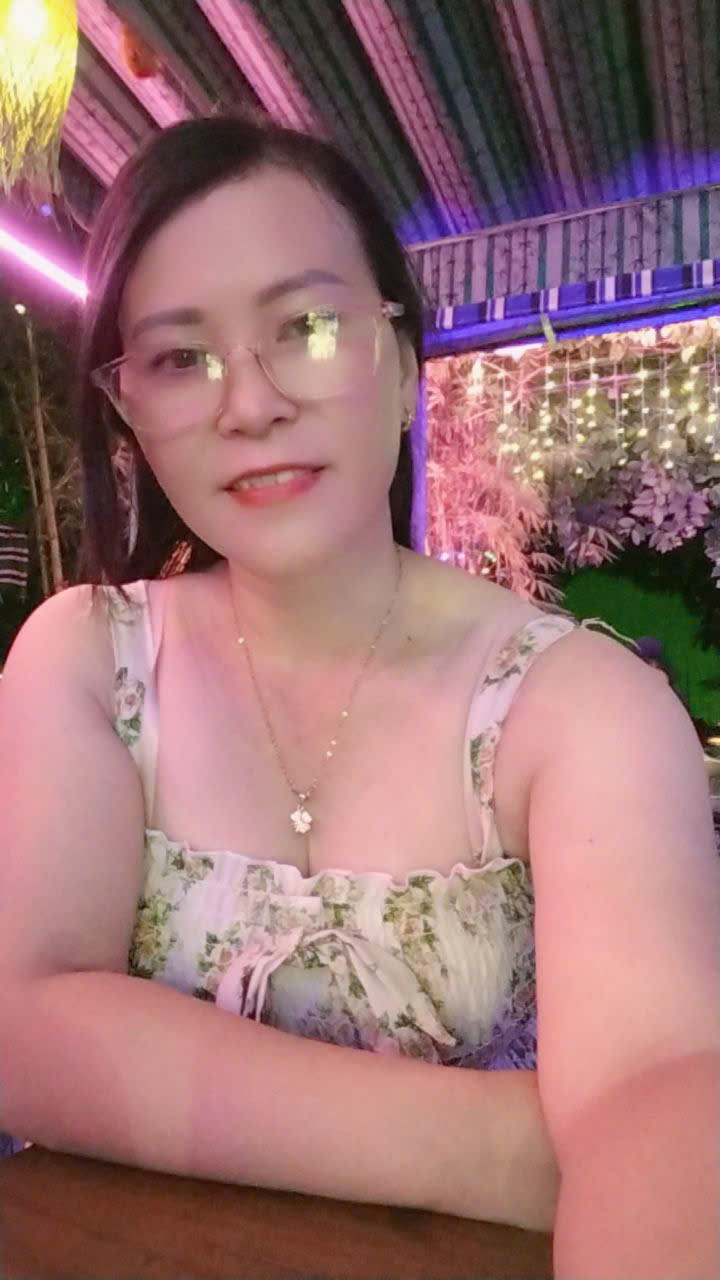 Tuyet Nga