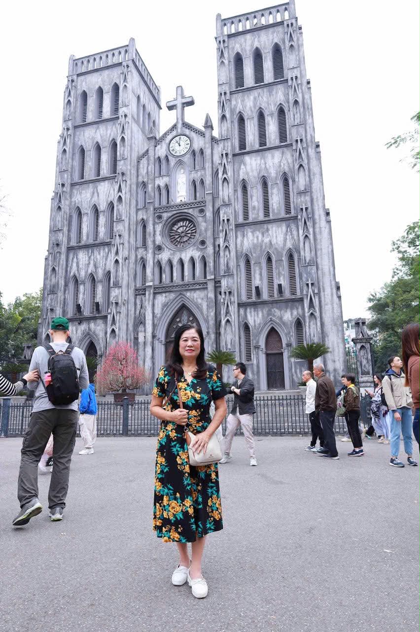 Hồng Vân