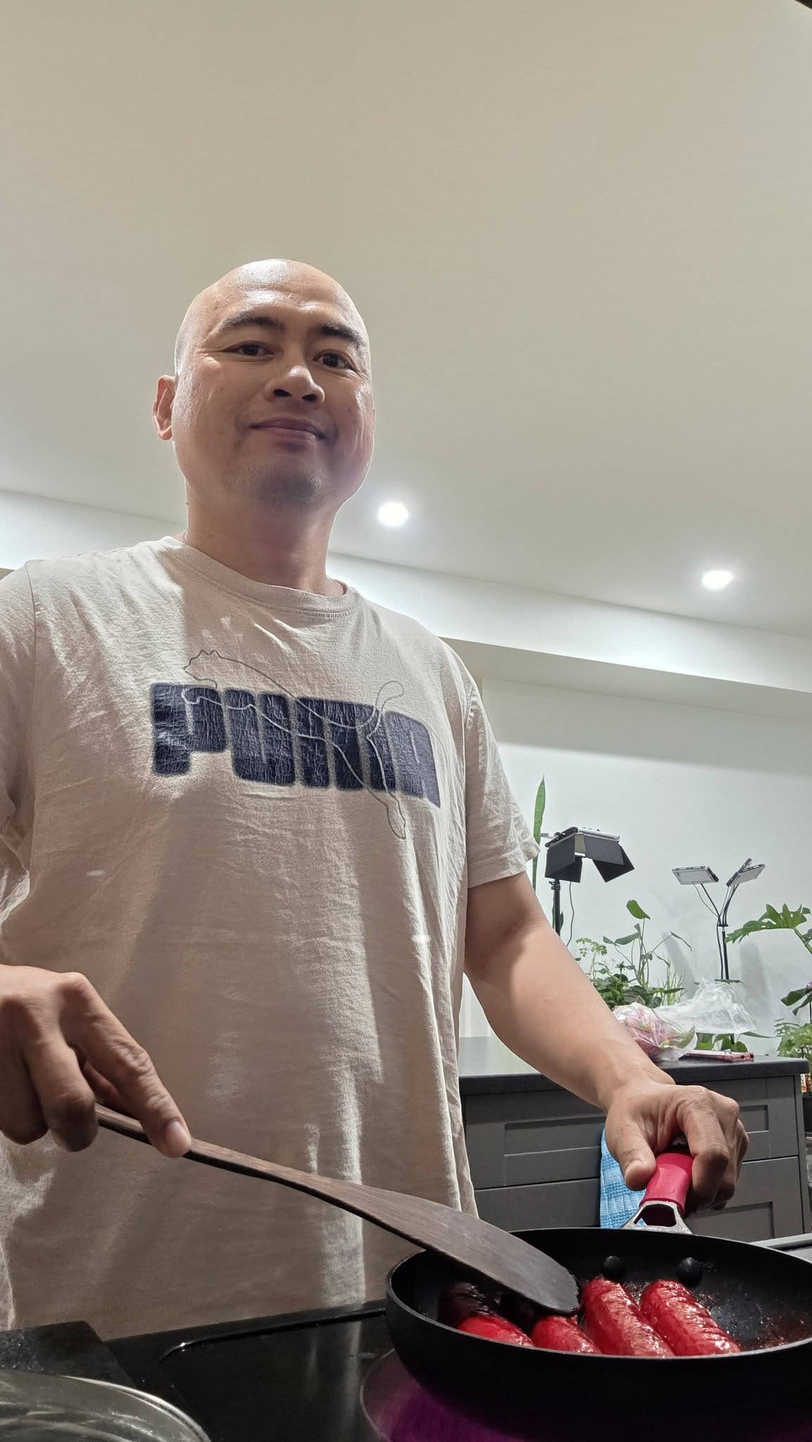 Ray Le - Úc