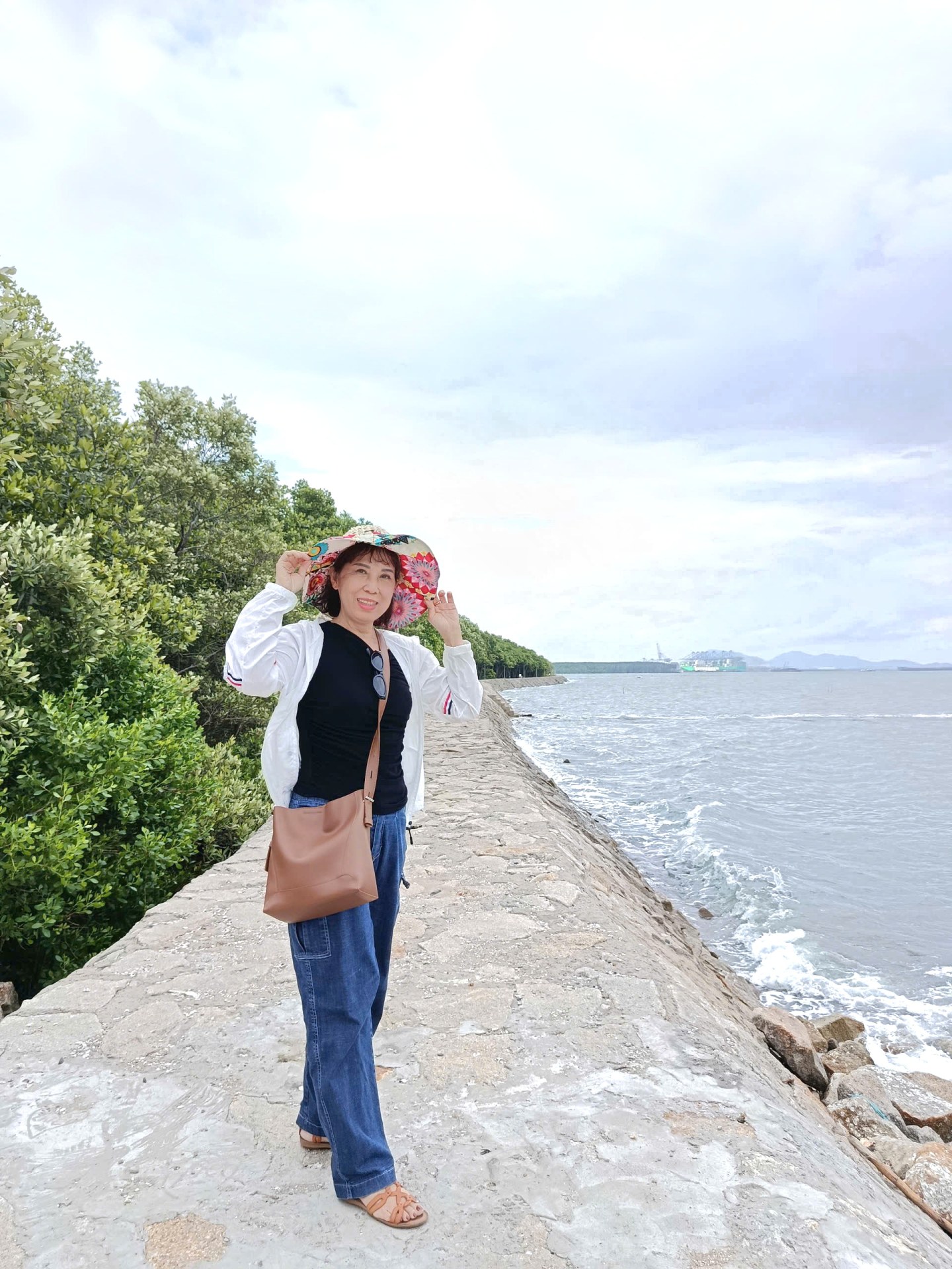 Nguyễn  Thị  Kim Trâm