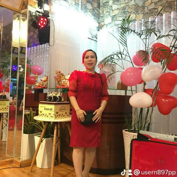Thúy Phượng
