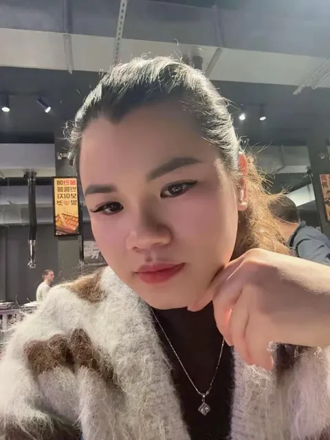 Thao Nguyen, Australia