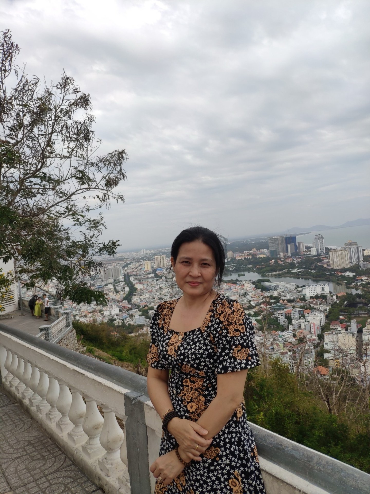 Le thi my hiển